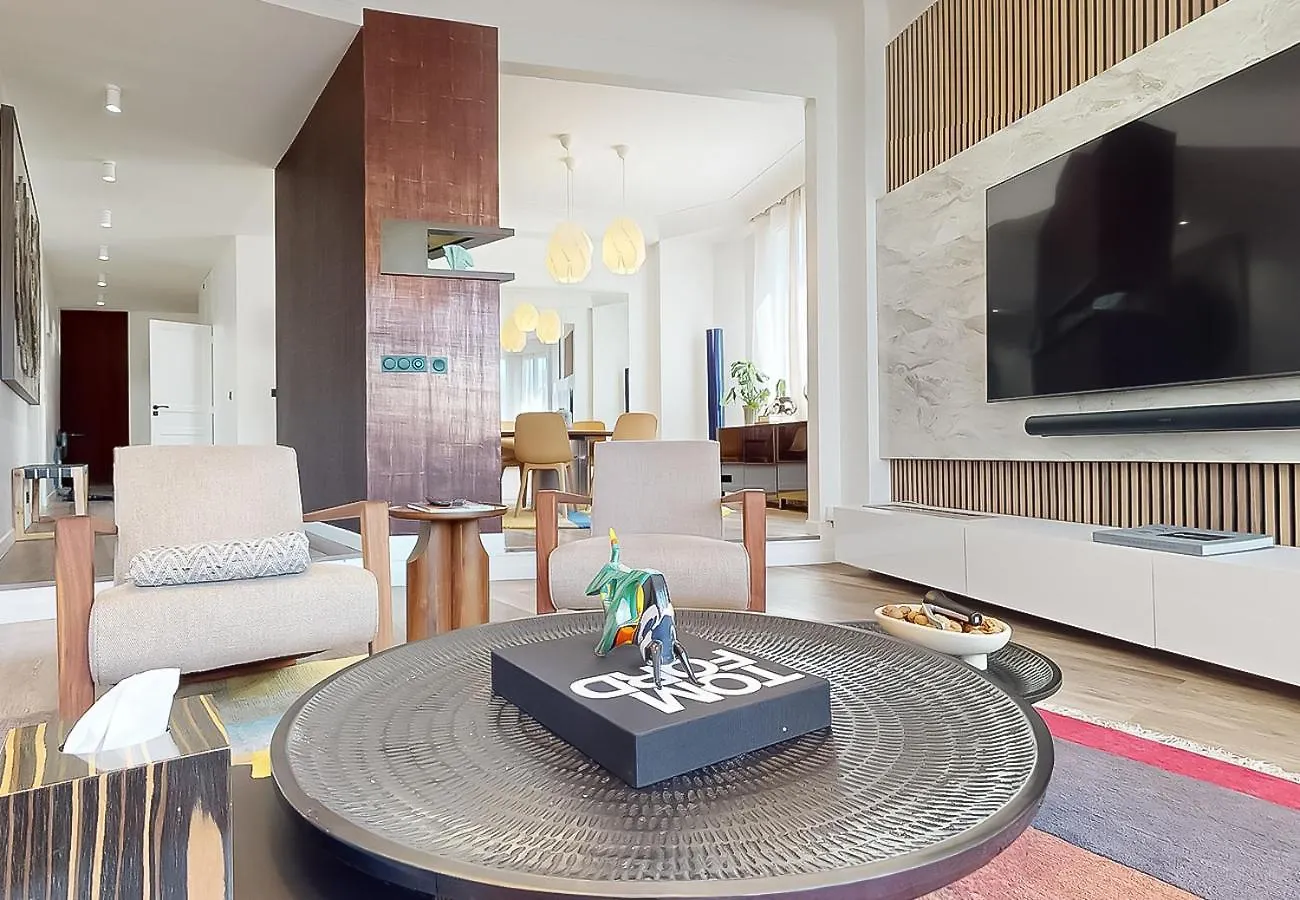 Apartment Signature Champs Elysees Paris